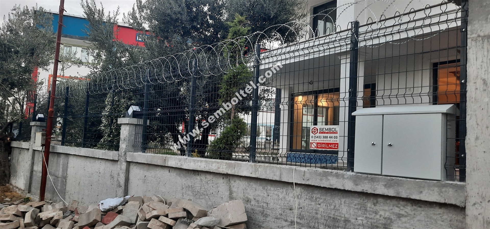 Dekoratif Panel Çit